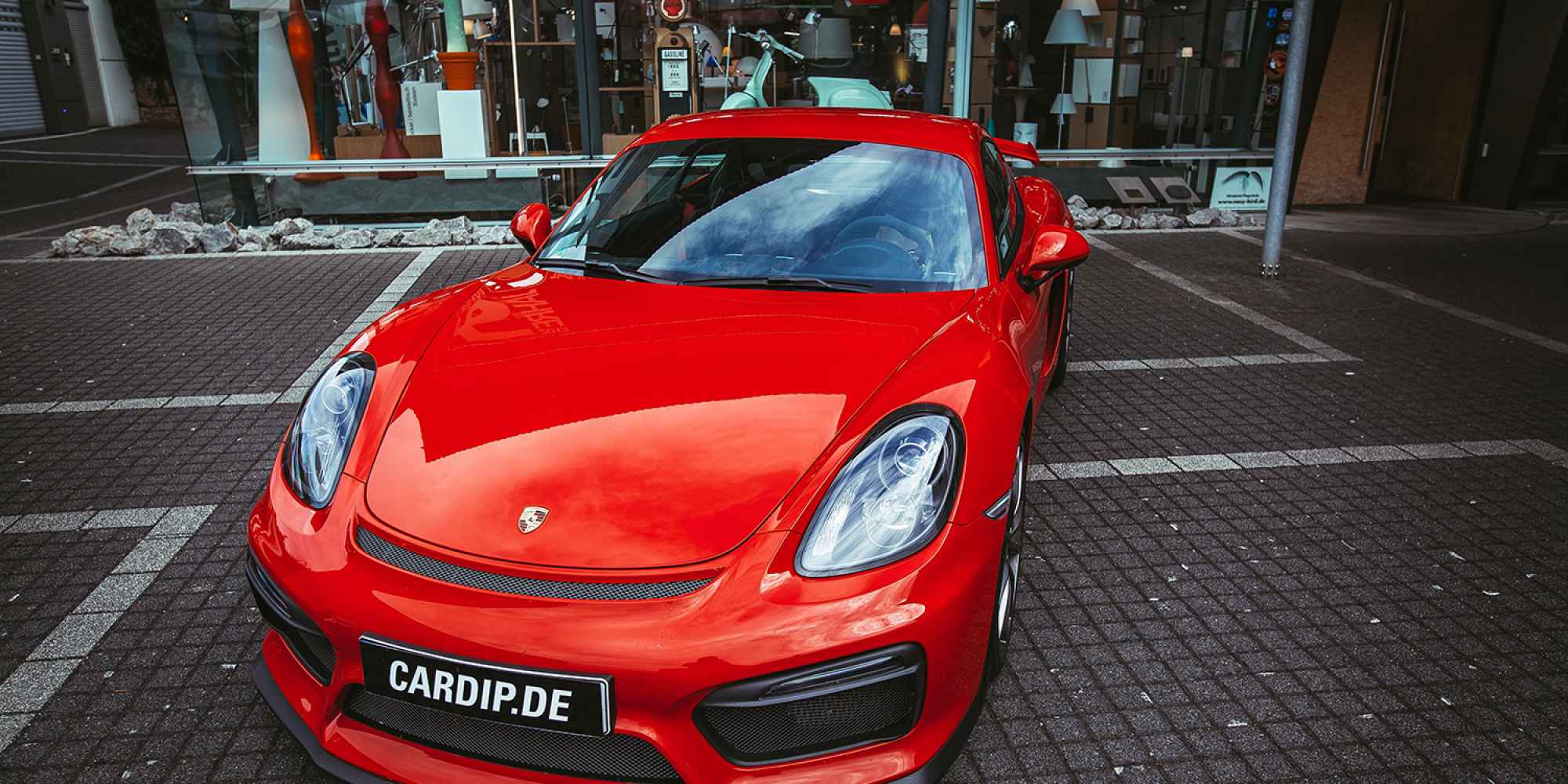 Porsche GT4 komplett gedippt mit Sprühfolie in Transparent / Steinschlagschutz