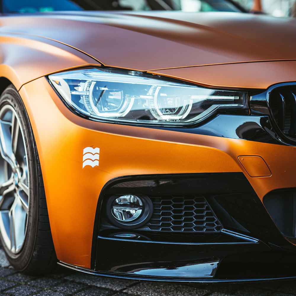 BMW 3er Touring komplett gedippt mit CARDIP® Sprühfolie in Kupfer Metallic Matt und Schwarz Glanz